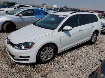  Salvage Volkswagen Golf