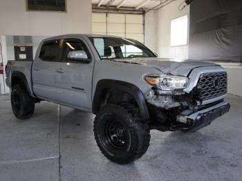  Salvage Toyota Tacoma