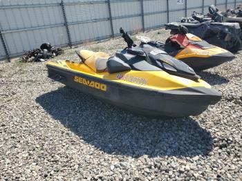  Salvage Ydv Jet Ski