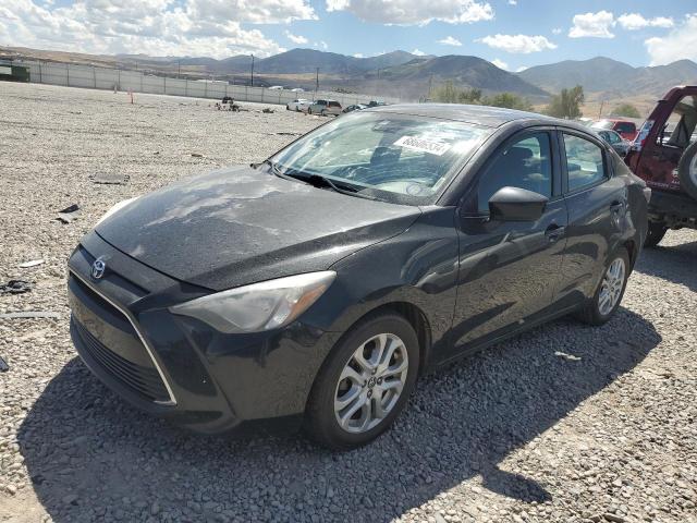  Salvage Toyota Yaris