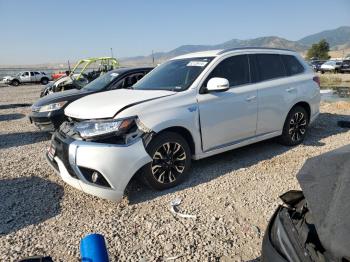  Salvage Mitsubishi Outlander