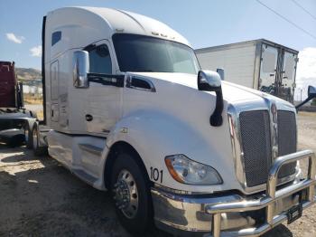  Salvage Kenworth Constructi