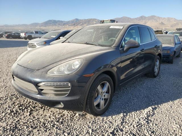  Salvage Porsche Cayenne