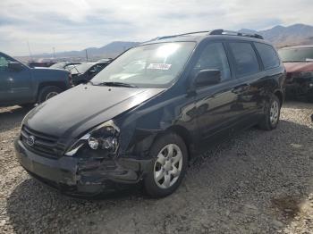  Salvage Kia Sedona