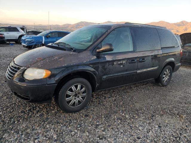  Salvage Chrysler Minivan