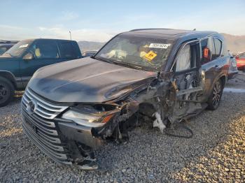  Salvage Lexus Lx 600 Bas