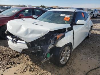  Salvage Hyundai VELOSTER