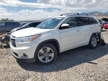  Salvage Toyota Highlander