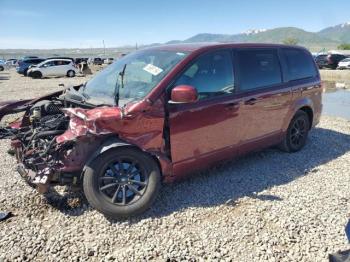  Salvage Dodge Caravan