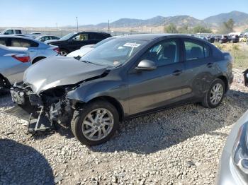  Salvage Mazda 3