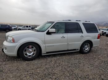  Salvage Lincoln Navigator