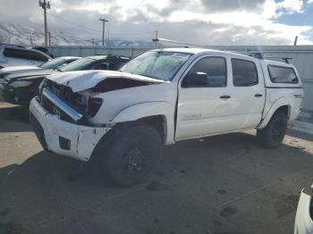  Salvage Toyota Tacoma