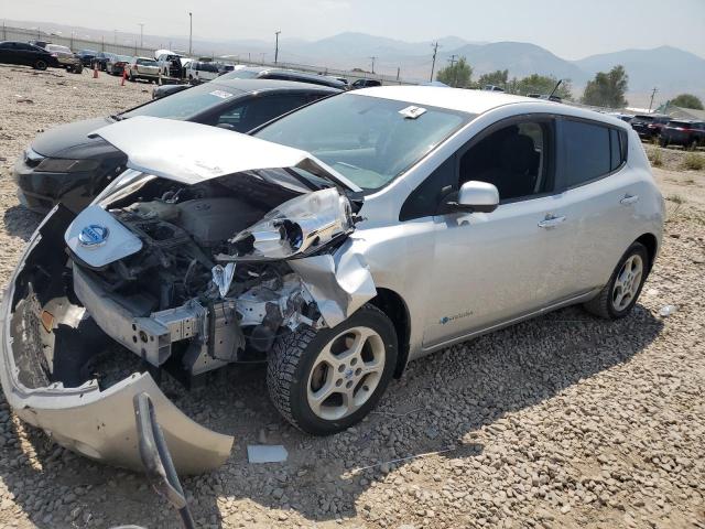  Salvage Nissan LEAF