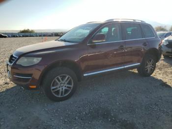  Salvage Volkswagen Touareg