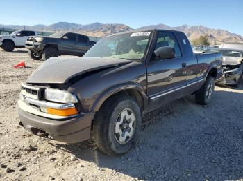  Salvage Chevrolet S-10