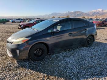  Salvage Toyota Prius