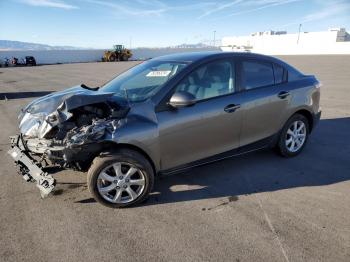  Salvage Mazda 3