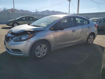  Salvage Kia Forte