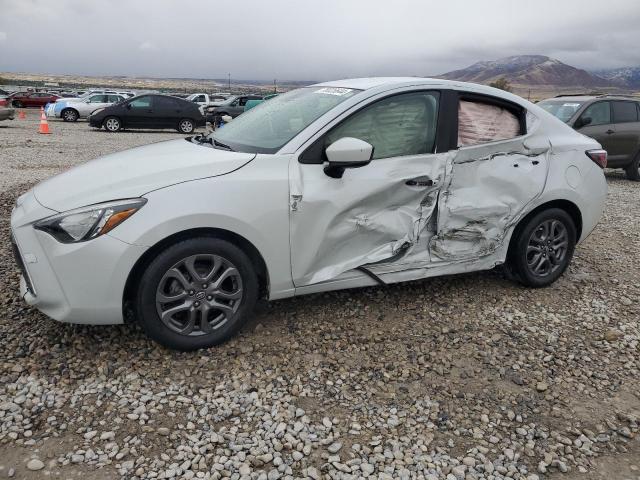  Salvage Toyota Yaris