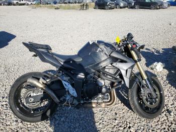  Salvage Suzuki Gsxr750