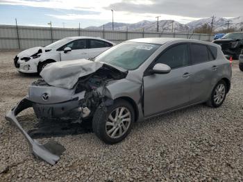  Salvage Mazda 3