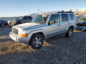  Salvage Jeep Commander