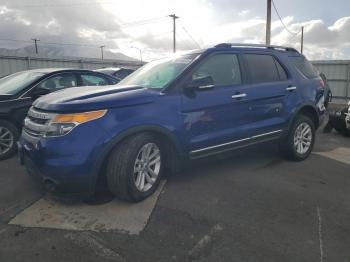  Salvage Ford Explorer