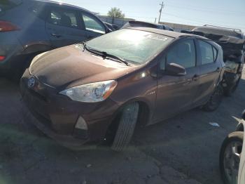  Salvage Toyota Prius