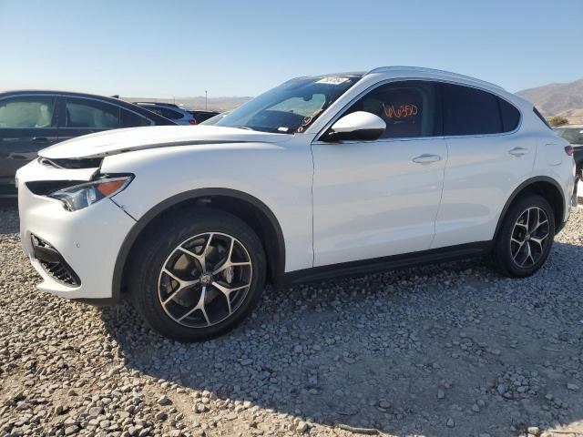  Salvage Alfa Romeo Stelvio