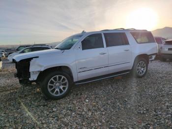  Salvage GMC Yukon