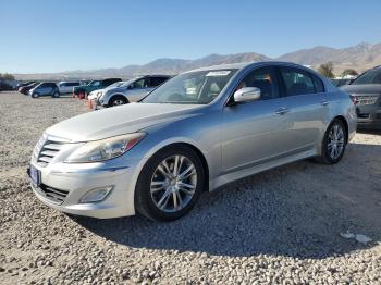  Salvage Hyundai Genesis