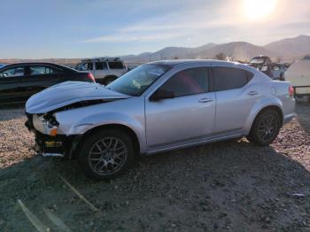  Salvage Dodge Avenger