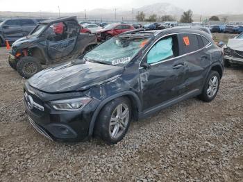  Salvage Mercedes-Benz GLA