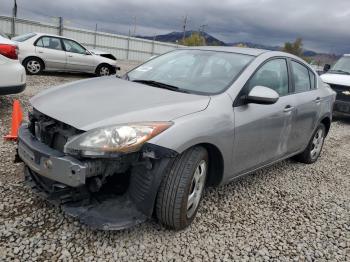  Salvage Mazda 3