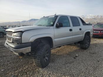  Salvage Chevrolet Avalanche