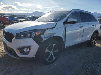  Salvage Kia Sorento