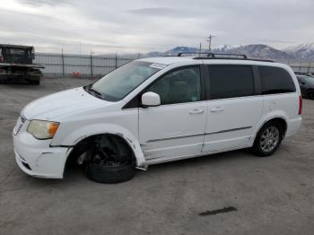  Salvage Chrysler Minivan