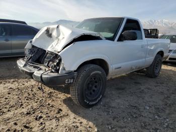  Salvage Chevrolet S-10