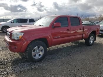  Salvage Toyota Tacoma