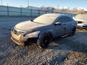  Salvage Nissan Altima