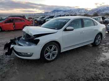  Salvage Volkswagen Passat