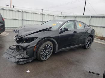  Salvage Toyota Crown Xle