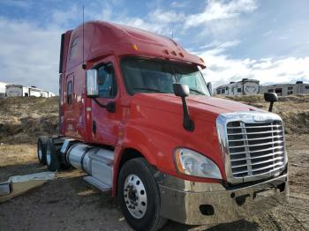  Salvage Freightliner Cascadia 1