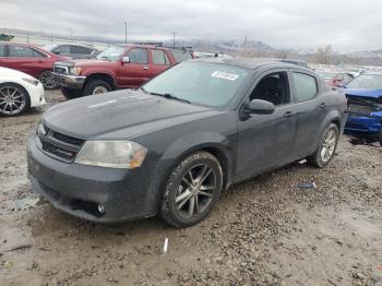  Salvage Dodge Avenger