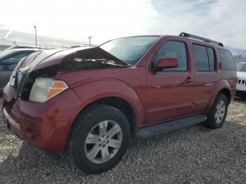  Salvage Nissan Pathfinder