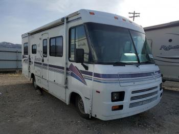  Salvage Chevrolet P30