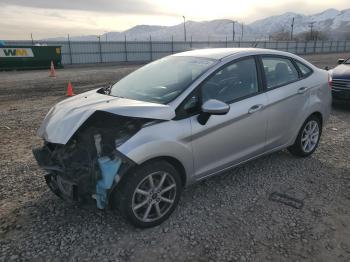  Salvage Ford Fiesta