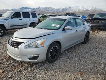  Salvage Nissan Altima