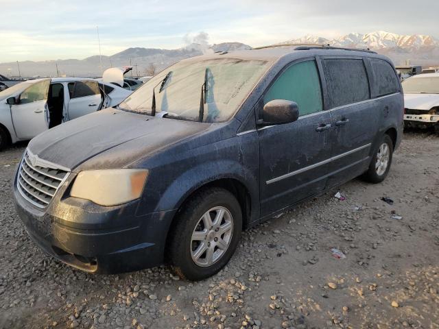  Salvage Chrysler Minivan