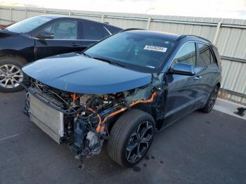  Salvage Kia Niro